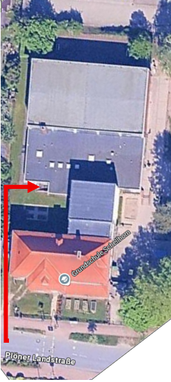 Zugang zur Turnhalle